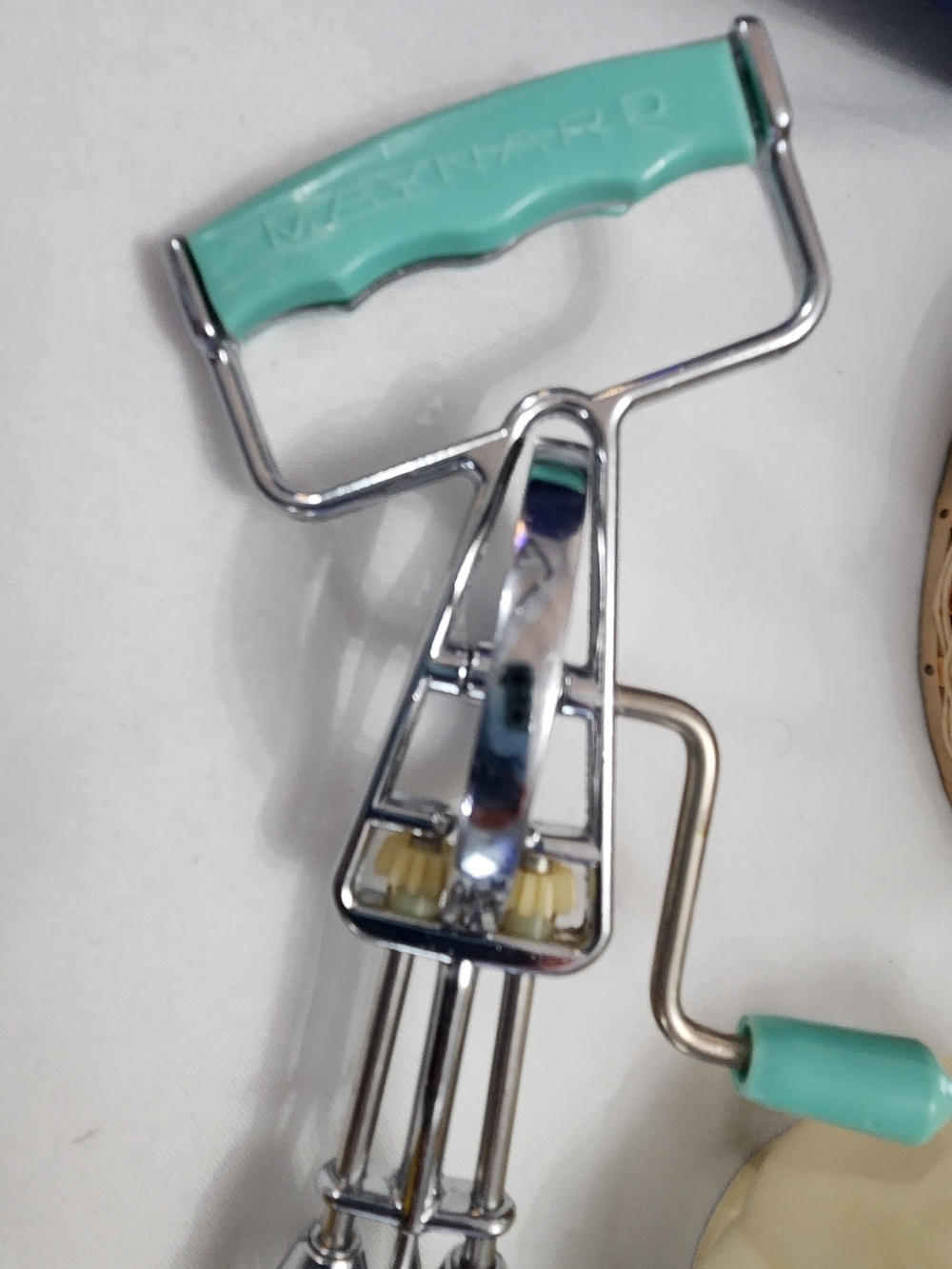 Maynard Retro Hand Egg Beater Mixer in Mint, Teal From The 50s 60s Era